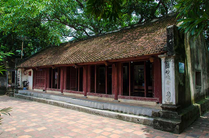 405 - Vietnam - Hoa Lu - templo a Dinh Tien Hoang 05